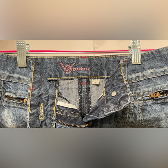 Bebe distressed denim skit. ADORBS! Size 26. Excellent used condition. - Picture 5 of 5